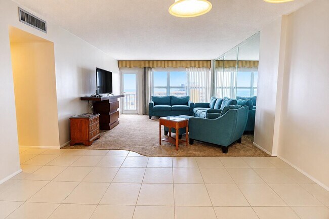 Foto del edificio - 401 N Ocean Blvd