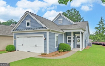 Building Photo - 6218 Azalea Way