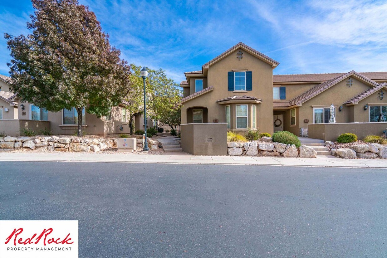 Foto principal - 3 Bedroom Furnished Home in Hidden Valley ...