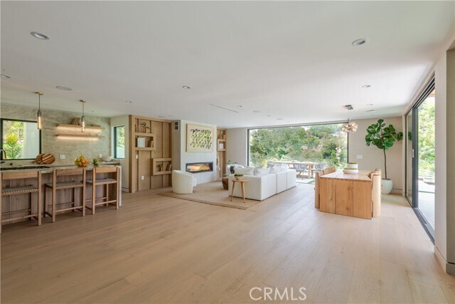 Foto del edificio - 2608 Zorada Dr
