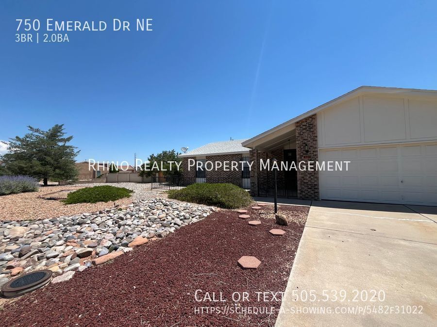 Foto principal - 750 Emerald Dr NE