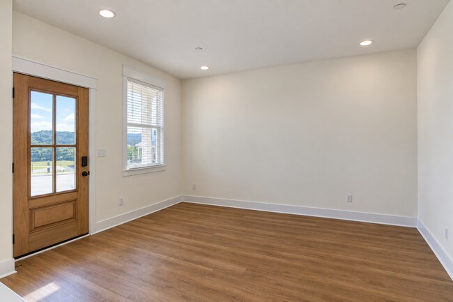 Foto del edificio - 1382 Belfair St