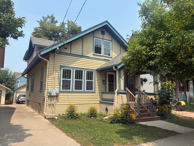 Building Photo - 1224 Spaight St