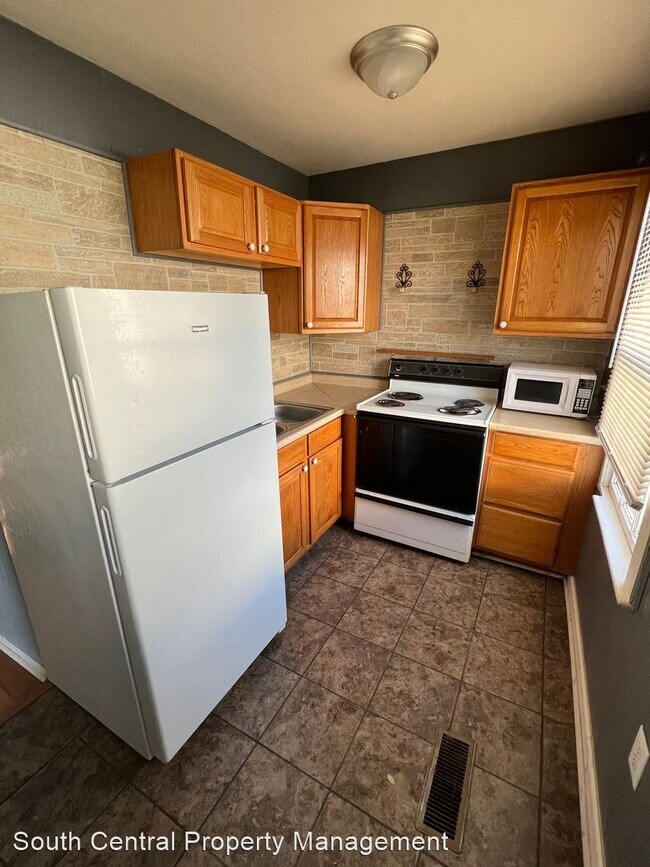 Building Photo - 1 br, 1 bath House - 1407 Greenwood Alley