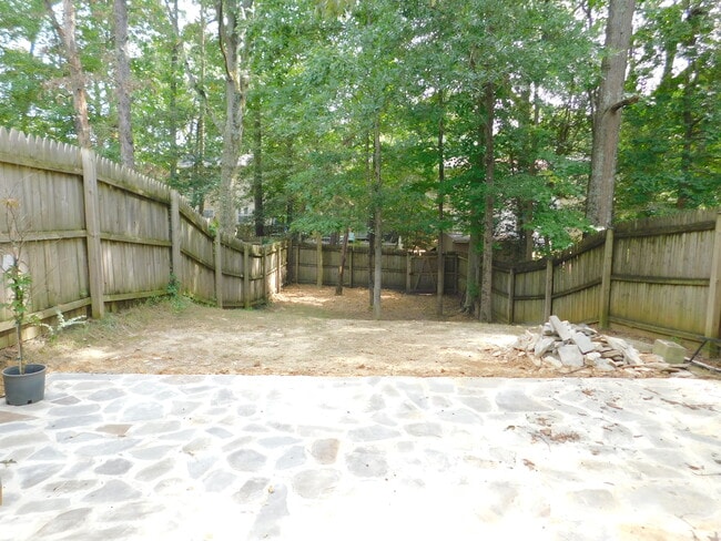 back yard - 3329 Ryon Ct