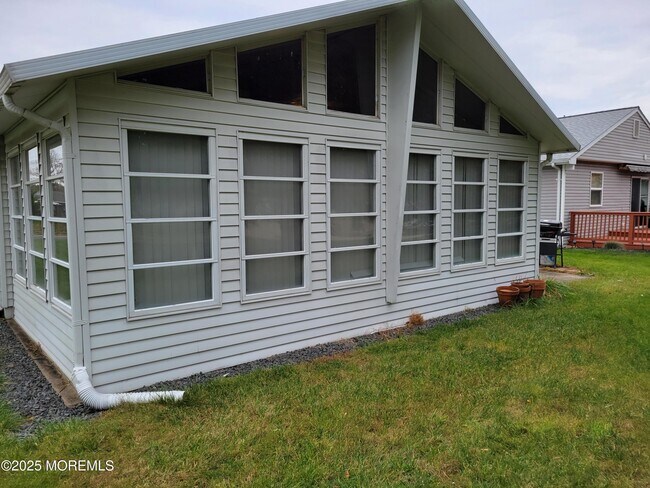 Foto del edificio - 43 Rodhos St