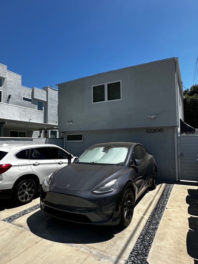 Foto del edificio - 12206 Falkirk Ln