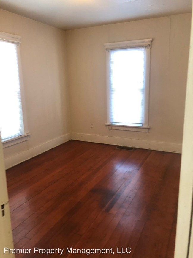 Foto del edificio - 1031 N 10th St