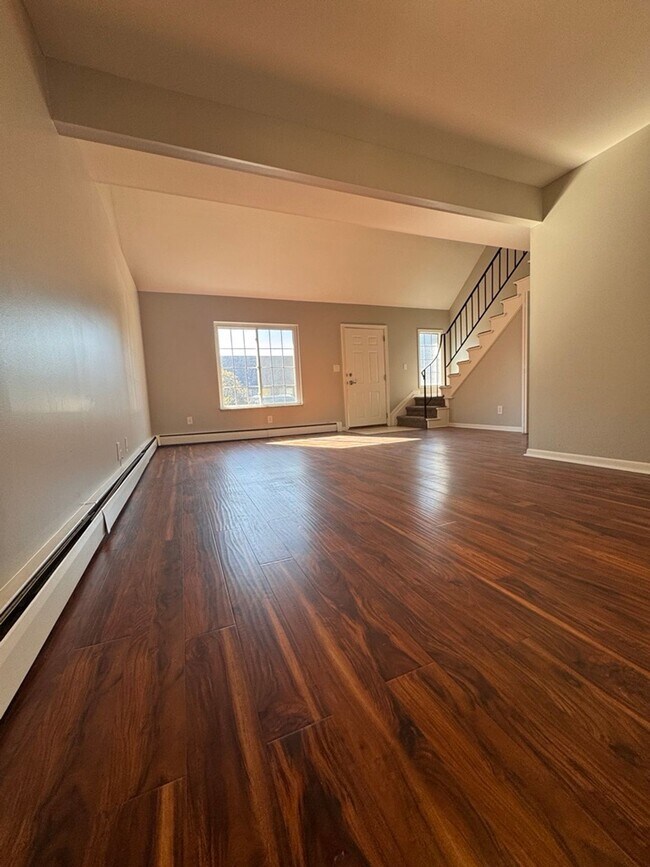 Foto del edificio - Sunrise Utica