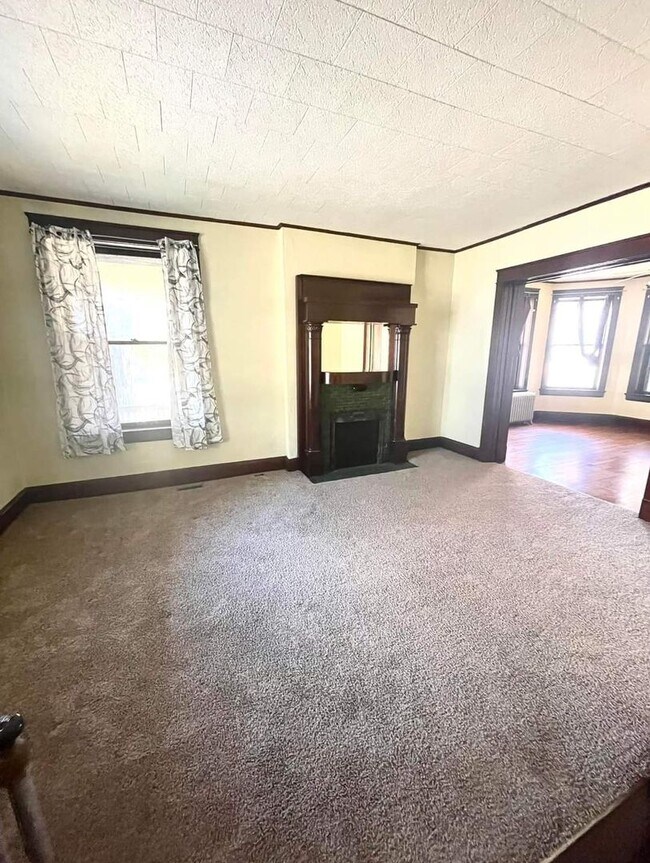 Foto del edificio - 1650 Vermont St
