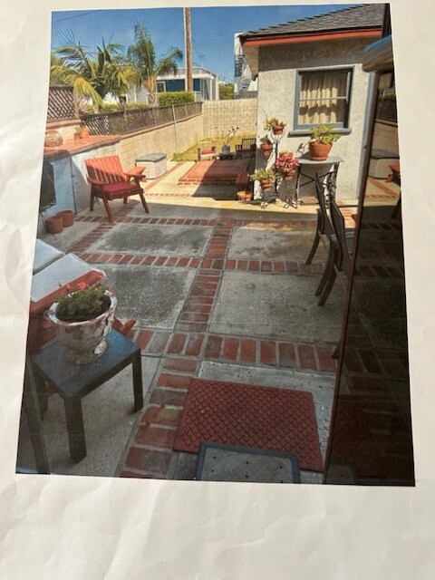 Foto del edificio - 408 S Gertruda Ave