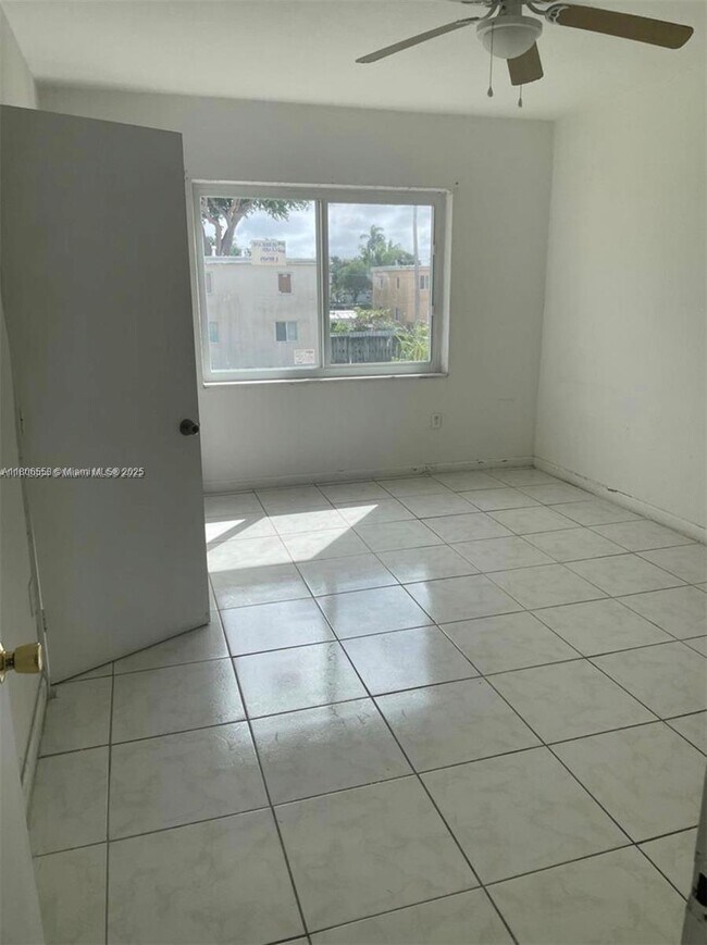Building Photo - 231 NW 84th Terrace