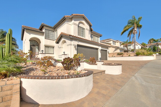 Building Photo - 3571 Rio Ranch Rd