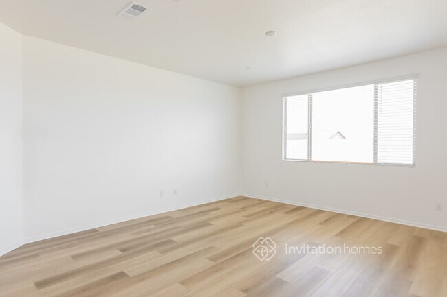 Building Photo - 27150 Goldstone Dr