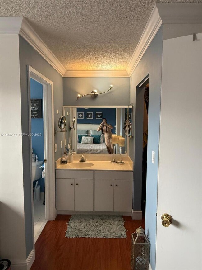 Foto del edificio - 14903 SW 80th St