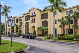 Building Photo - 3019 Alcazar Pl