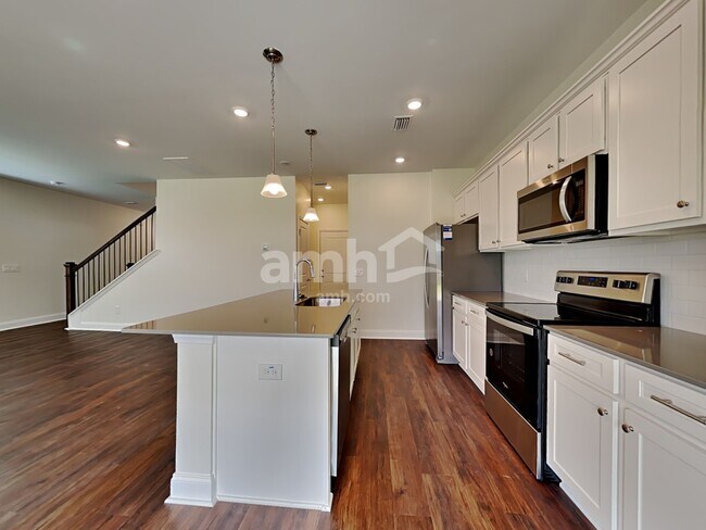Foto del edificio - 538 Plumeria Ln