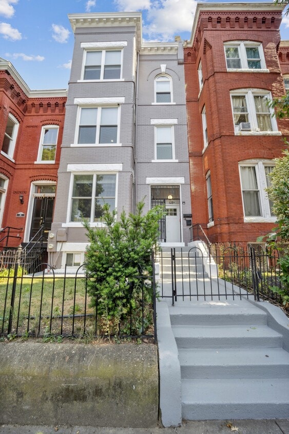 Photo - 48 New York Ave NW (Washington, D.C., DC)