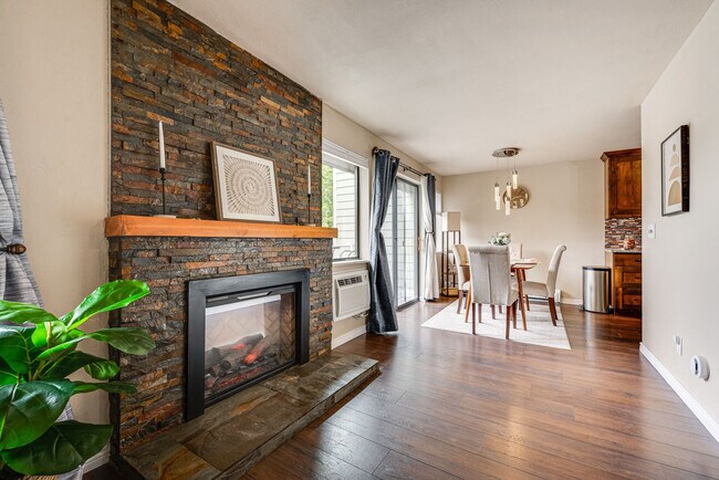 Foto del edificio - 3315 Chisholm Trail