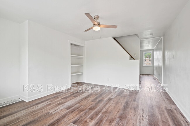 Building Photo - 5158 Gloster St