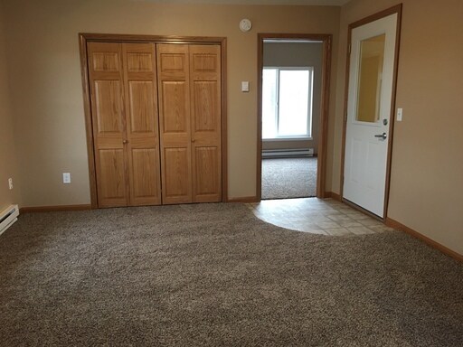 Primary Photo - 315 Lake Ave W