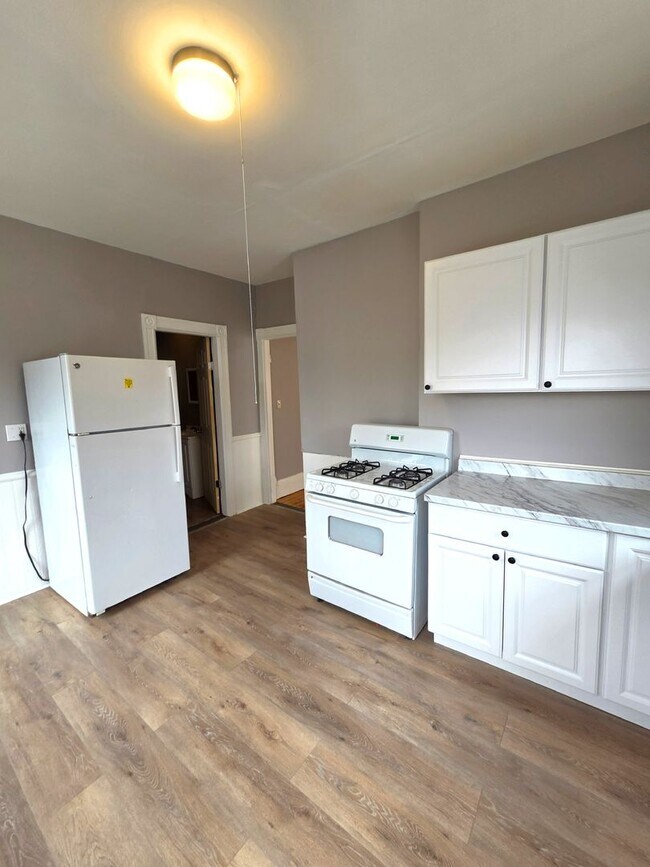 Foto del edificio - 90-92 Boutwell Street