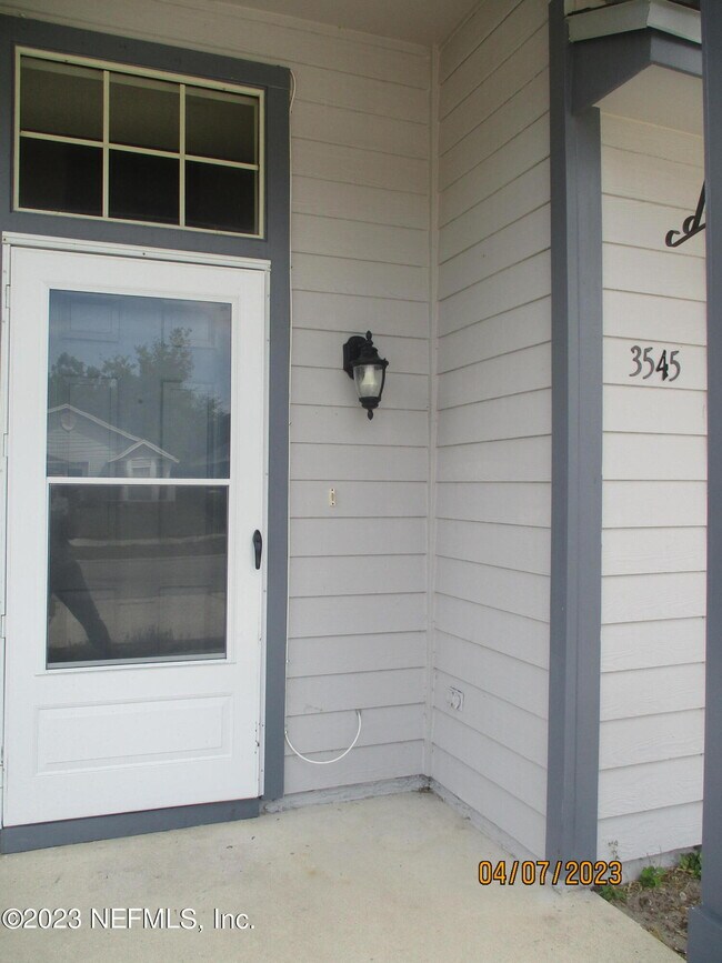 Building Photo - 3545 Caroline Vale Blvd