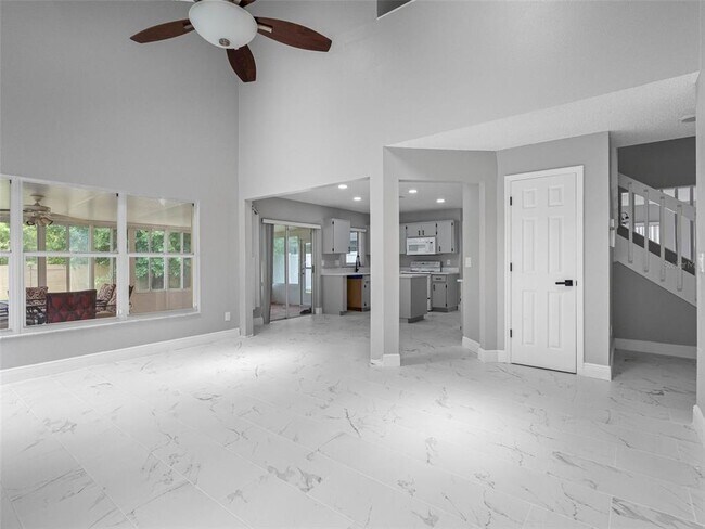 Building Photo - 8841 Key W Cir