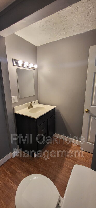 Foto del edificio - 3479 Waynesville Rd