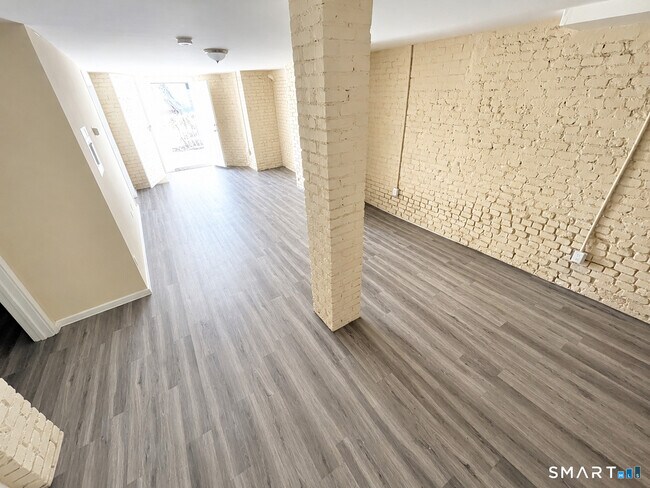 Foto del edificio - 125 Hillside Ave