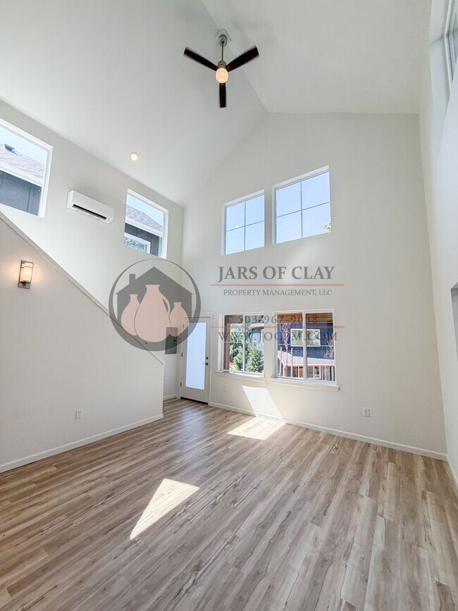 Foto del edificio - 2528 Gilbert St S
