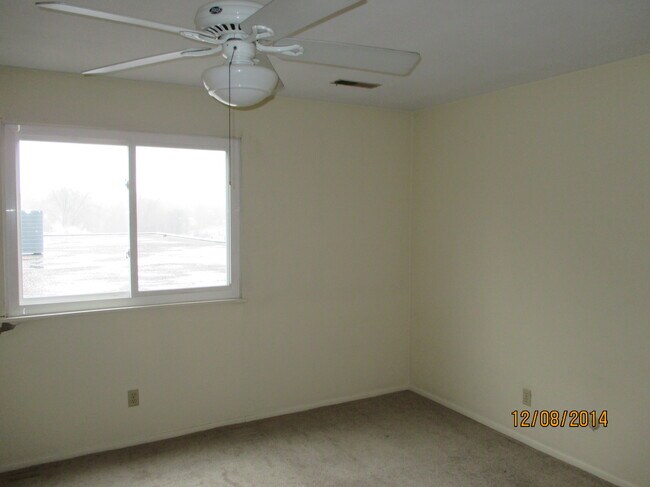 Foto del edificio - 7028 N University St