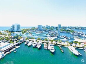 Building Photo - 1 Las Olas Cir