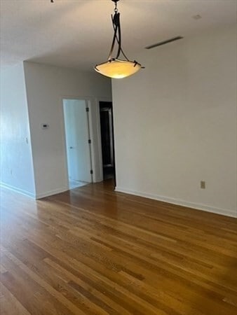 Building Photo - 1243 Beacon St