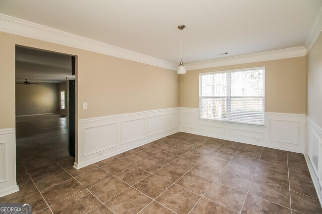 Building Photo - 6306 Shell Dr SW