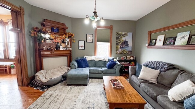 Foto del edificio - 1712 W 3rd St