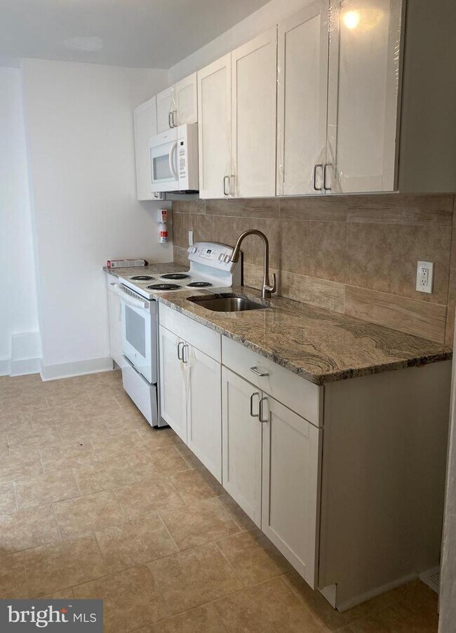 1019 Kirkwood St, Wilmington, DE 19801 Townhome Rentals in Wilmington