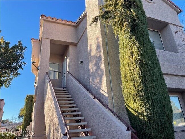 Foto del edificio - 5225 W Reno Ave