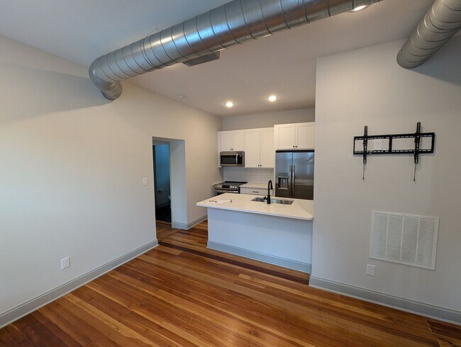 Photo - 3611 Newton Ave Apartment