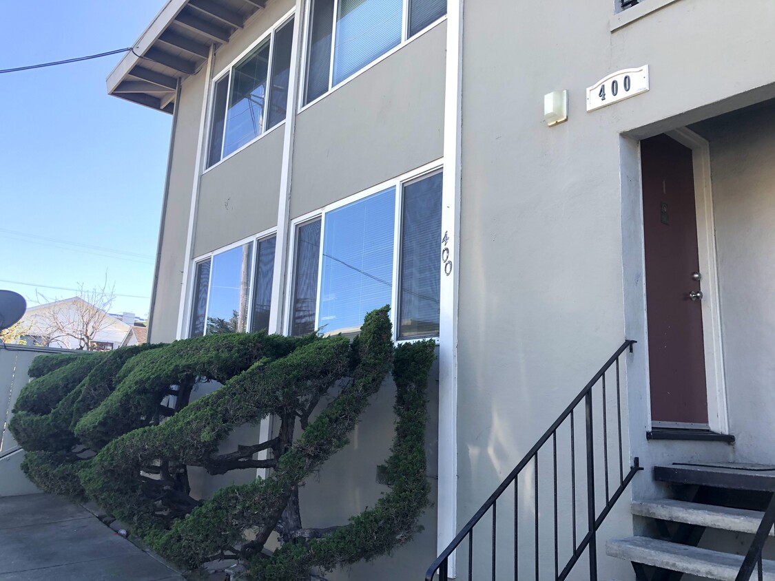 Primary Photo - 400 San Anselmo Ave S