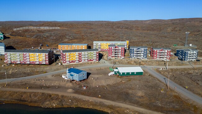 Building Photo - Road to Nowhere 8Plex Apartments