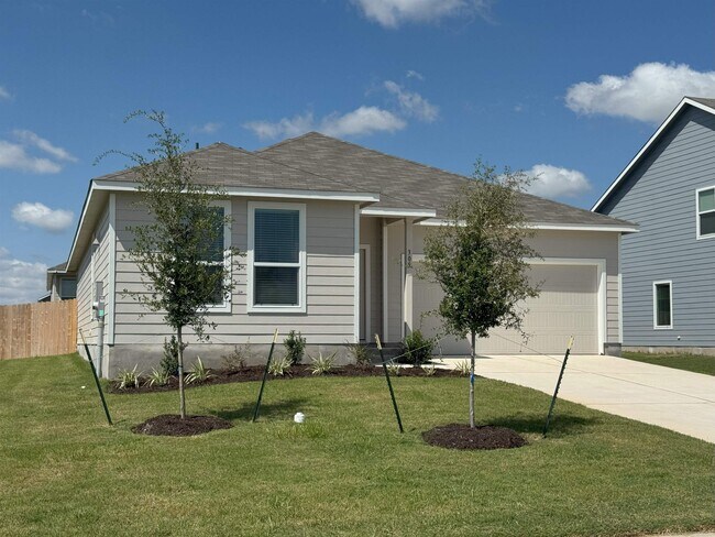 Foto del edificio - 305 Heritage Grvs Rd