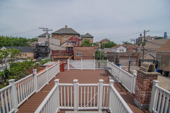 Foto del edificio - 1418 W 18th St