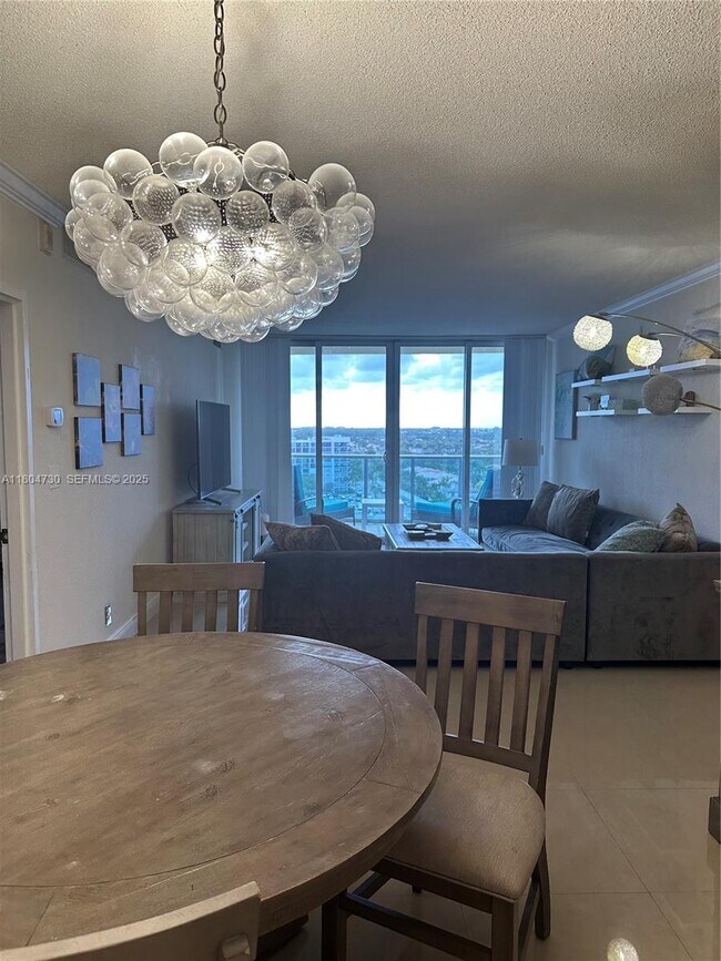 Foto del edificio - 2501 S Ocean Dr