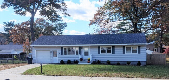 Building Photo - 25 Raleigh Dr