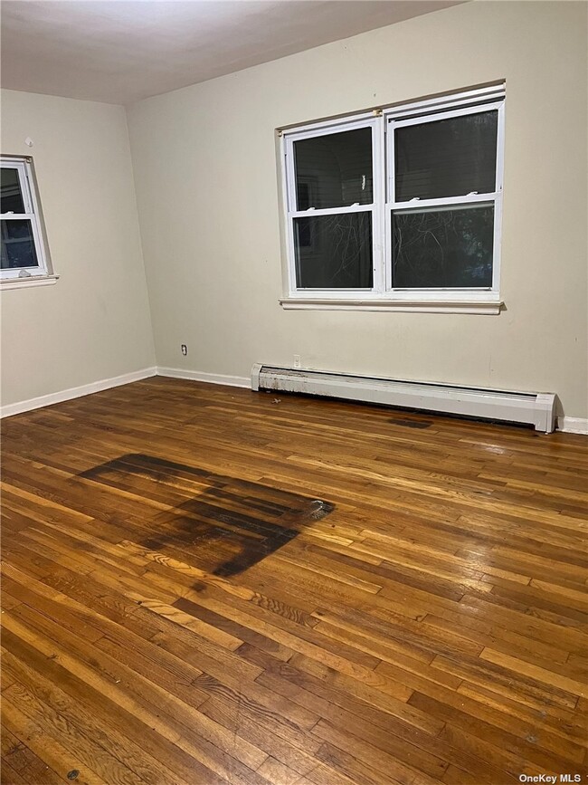 Building Photo - 83-24 243rd St