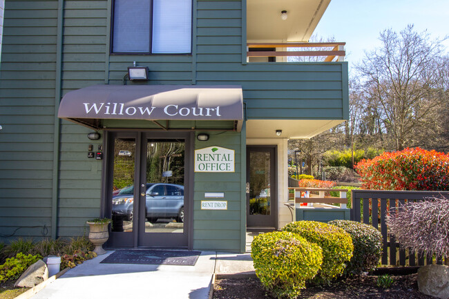 Foto del edificio - Willow Court Apartments