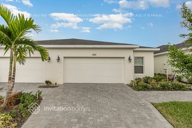 Building Photo - 1241 Preston Ests Cir