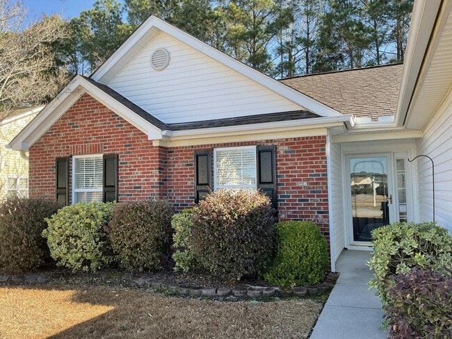 Building Photo - 585 Ambrosia Loop