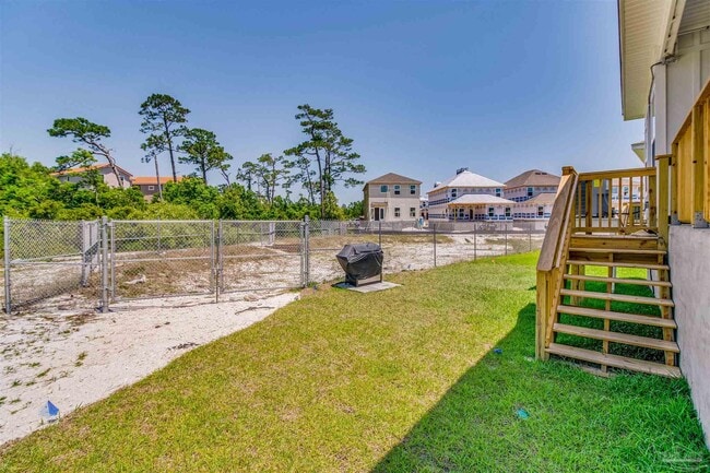 Building Photo - 14358 Gardenglen Dr